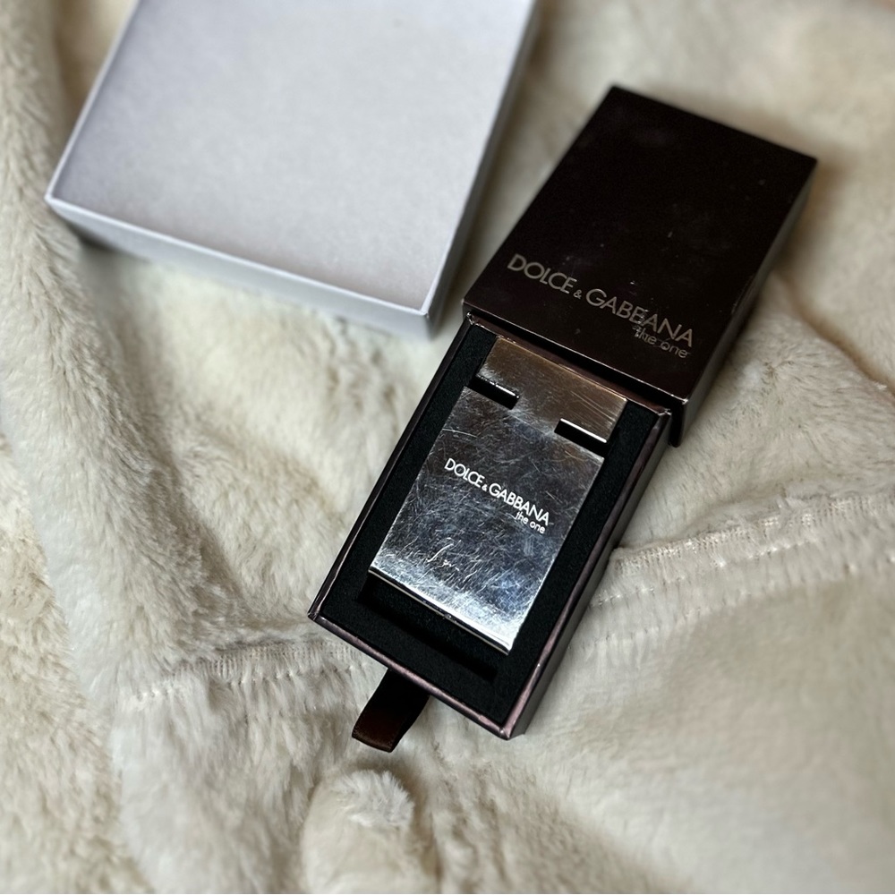 Dolce and Gabbana silver money clip men’s accessories